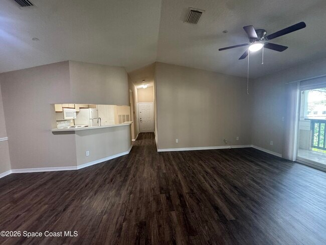 Building Photo - 7667 N Wickham Rd