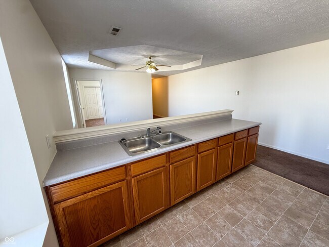 Building Photo - 315 N Jackson St