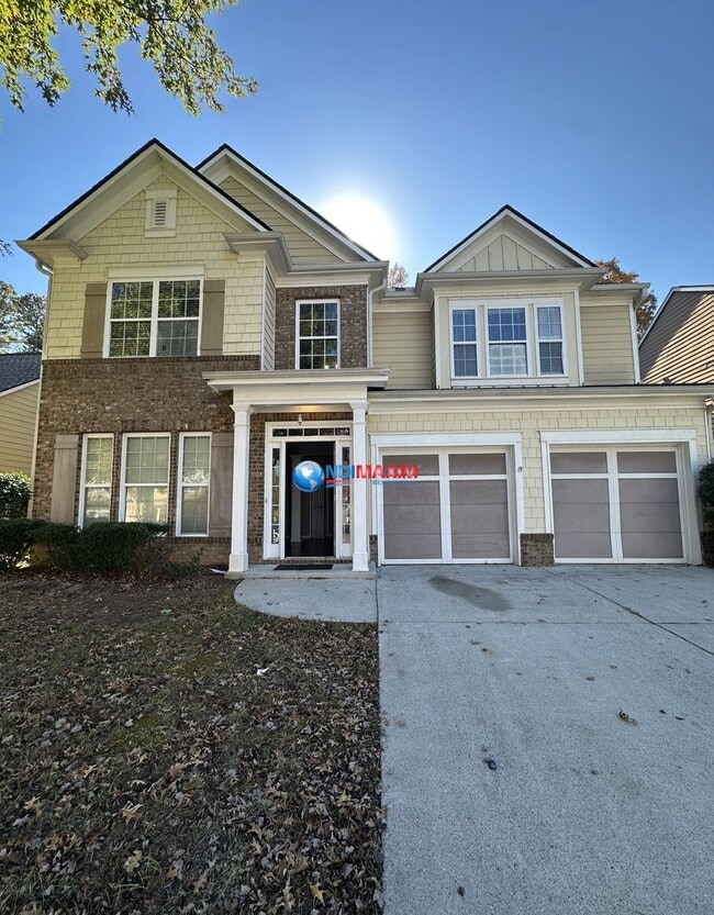 Building Photo - Large 4-bedroom house in the SECKINGER cluster in Buford