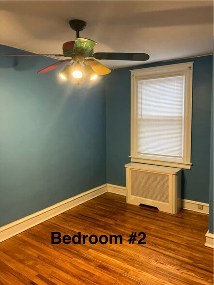 Building Photo - 4020 Loring St