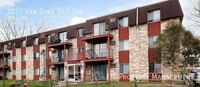 Building Photo - 1077 Van Dyke St