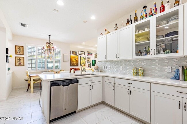 Building Photo - 270 Coral Reef Way