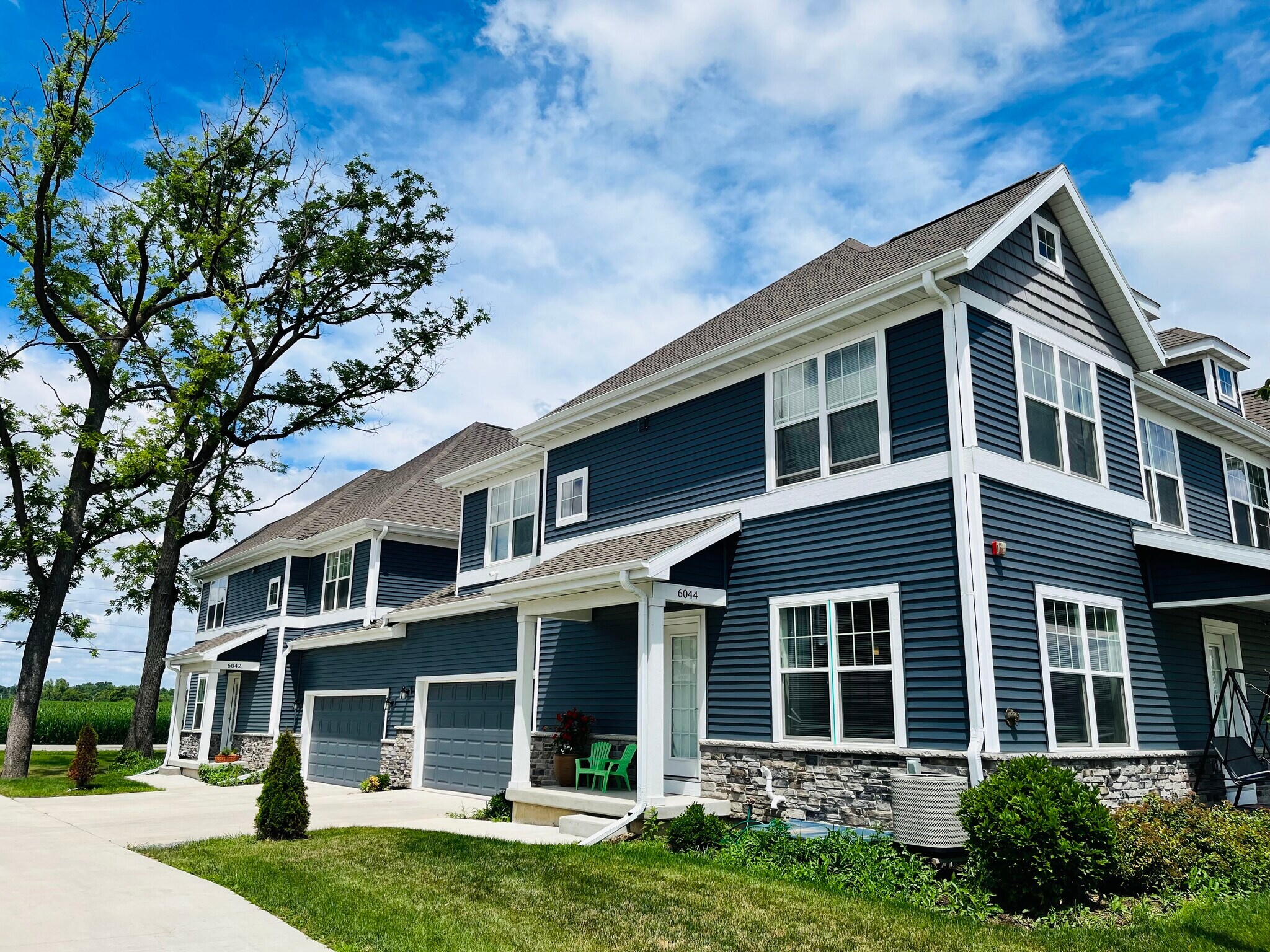 Building Photo - 6048 Driscoll Dr