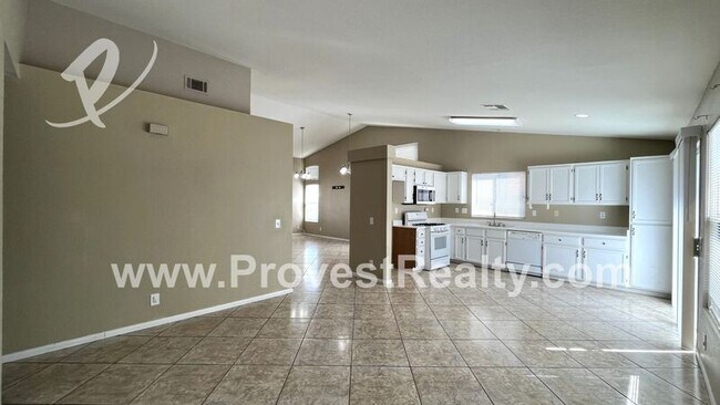 Building Photo - 9400 Nolina Dr