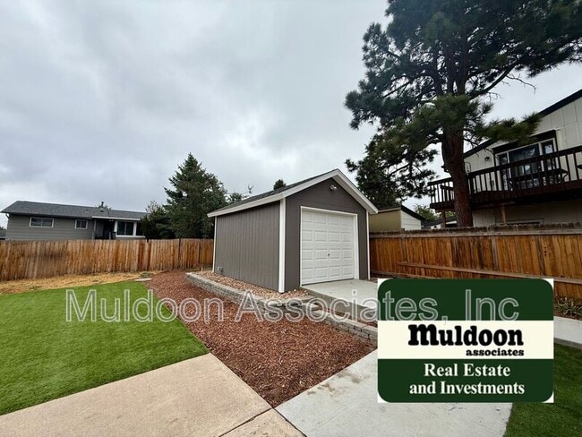 Building Photo - 2930 Cortina Dr