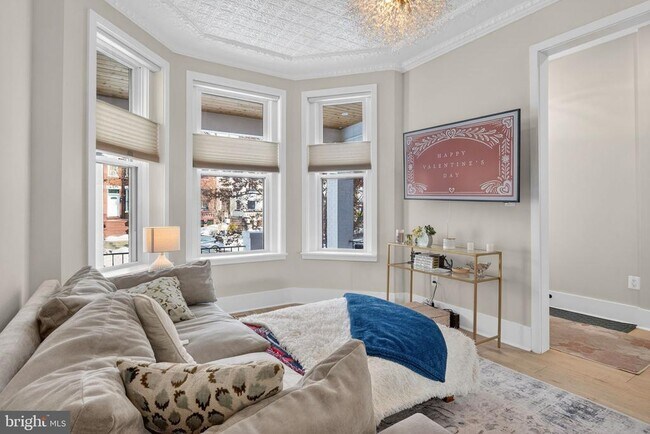 Building Photo - 32 Adams St NW