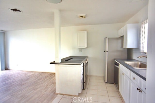 Building Photo - 462 Seaward Rd