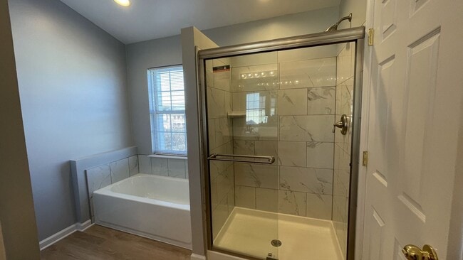 Building Photo - Idlewild Townhome
