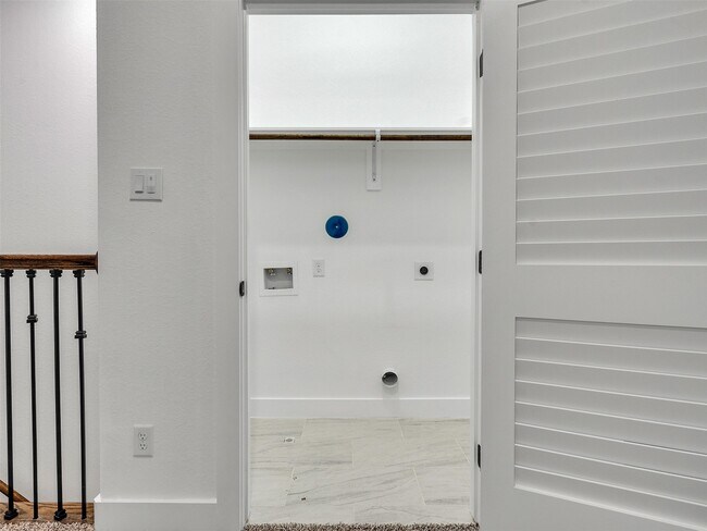 Building Photo - 7358 Guadalcanal Rd