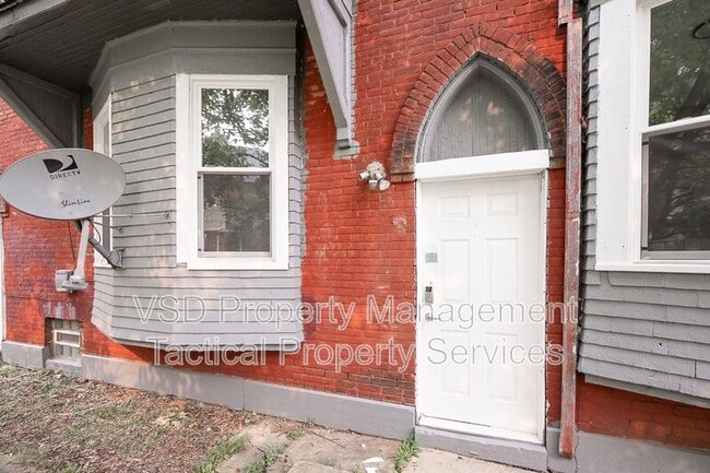Building Photo - 9911 Olivet Ave