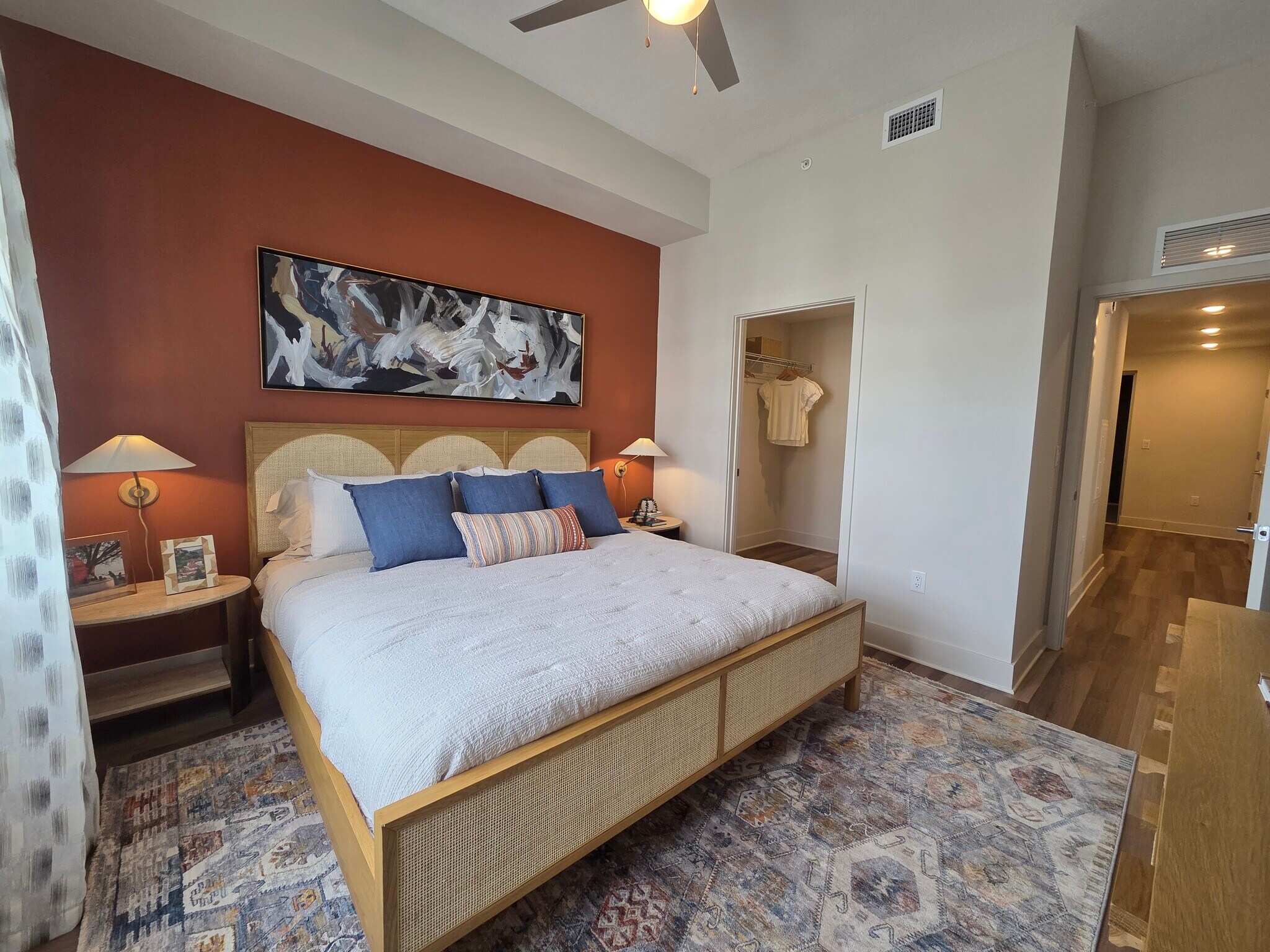 Building Photo - 2720 SW 69th Ave