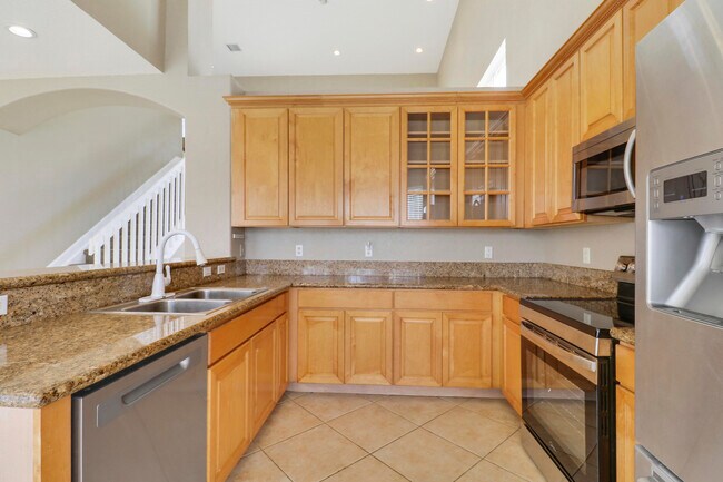 Building Photo - 6325 Spring Lake Terrace