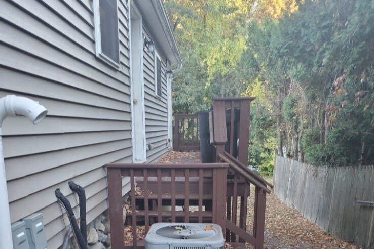 Outside Deck - 60 Amherst St