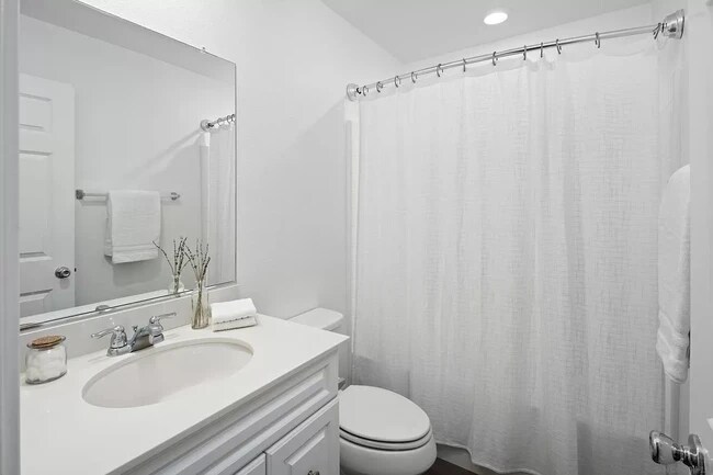 Guest Bathroom on 3rd Floor - 357 Mission Terrace Ave