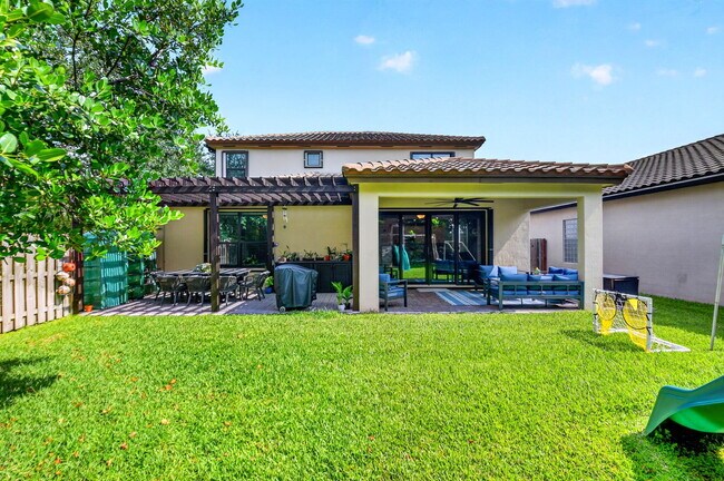 Building Photo - 9062 Gulf Cove Dr