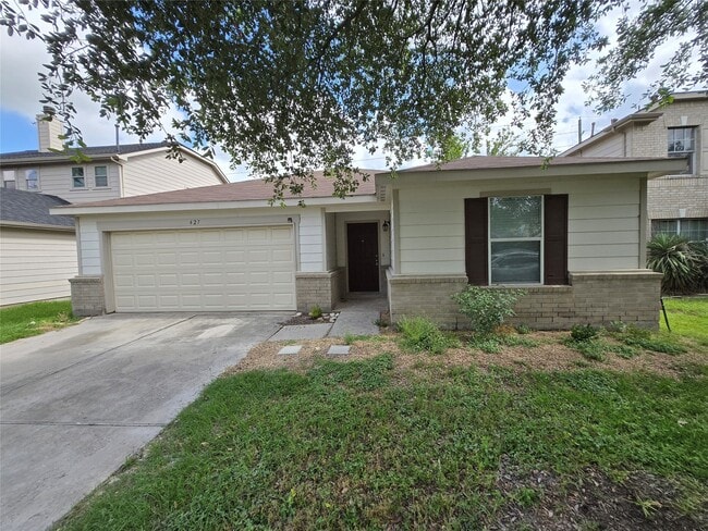 Building Photo - 427 Remington Heights Dr