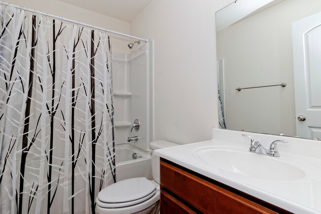 Building Photo - Beautiful 3 Bedroom Home in Hardeeville - ...