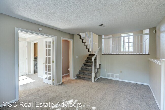 Building Photo - 3 br, 2 bath House - 8848 Prickly Pear Circle