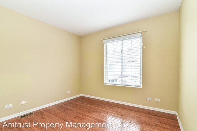 Building Photo - 2408 Dawson Ln