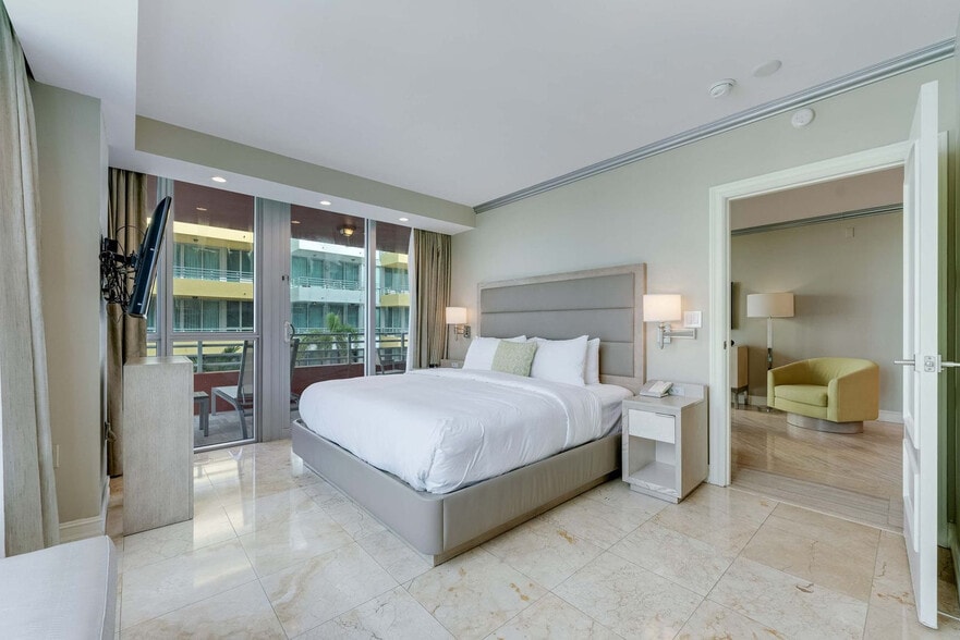 Building Photo - 101 Ocean Dr