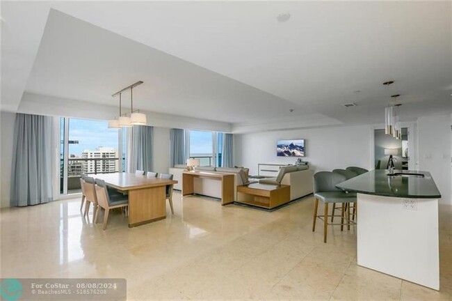 Building Photo - 1 N Fort Lauderdale Beach Blvd
