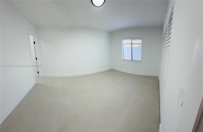 Building Photo - 11835 SW 37th St