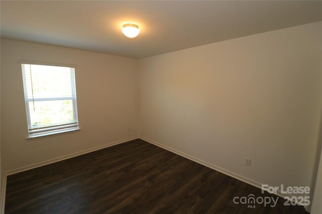 Building Photo - 11167 Argosy Dr