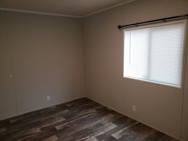 Building Photo - Brand new build 3 bedroom 2 bath modular h...