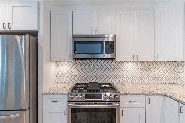 Building Photo - 3410 Dry Creek Rd