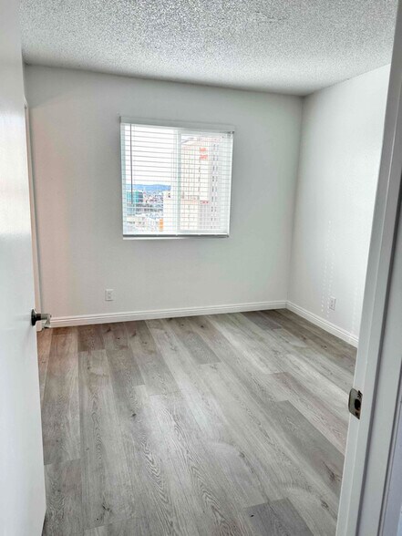 Building Photo - 149 N Commonwealth Ave