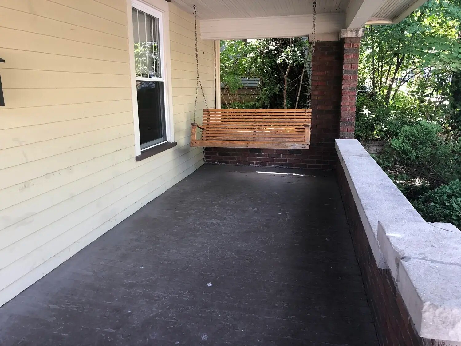 Building Photo - 518 E 2nd St