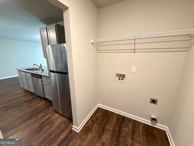 Building Photo - 127 Lexington Ave