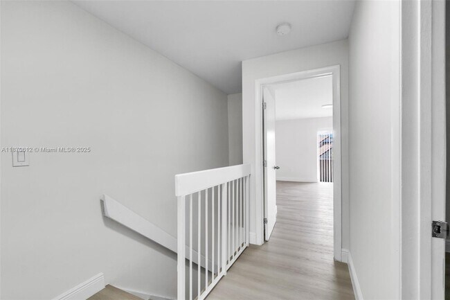 Building Photo - 6514 SW 128th Pl
