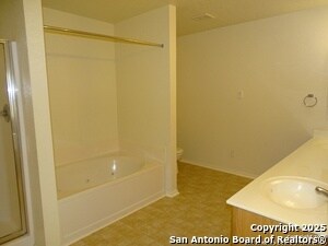 Building Photo - 153 Hinge Chase