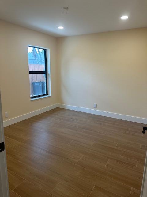 Building Photo - 860 Brightwood Way