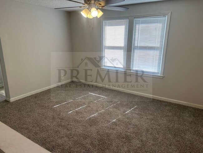 Building Photo - 6328 College Ave