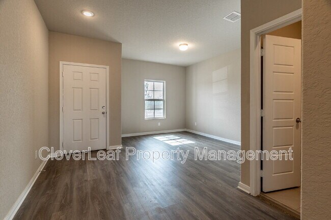 Building Photo - 5023 Topaz Bnd
