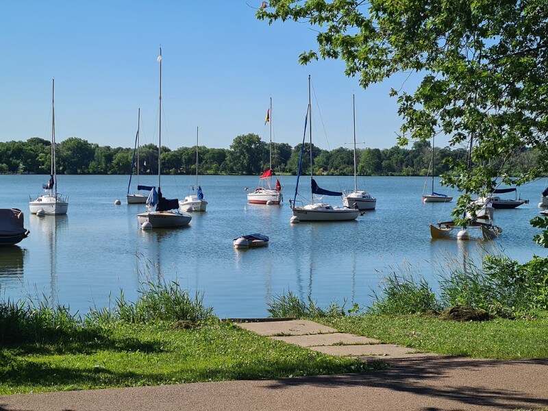 Building Photo - 5021 S 28th Ave