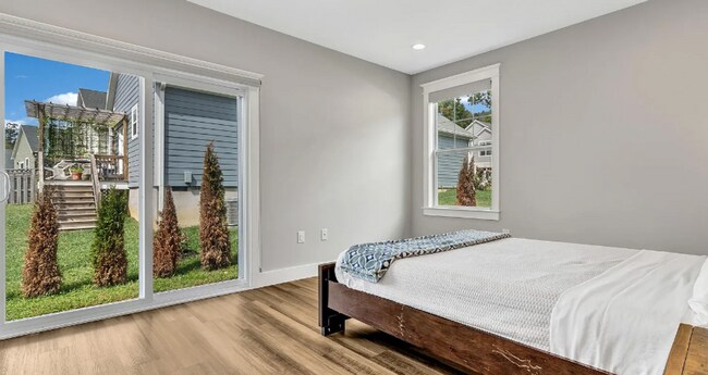 Building Photo - Home in Black Mountain available for rent ...