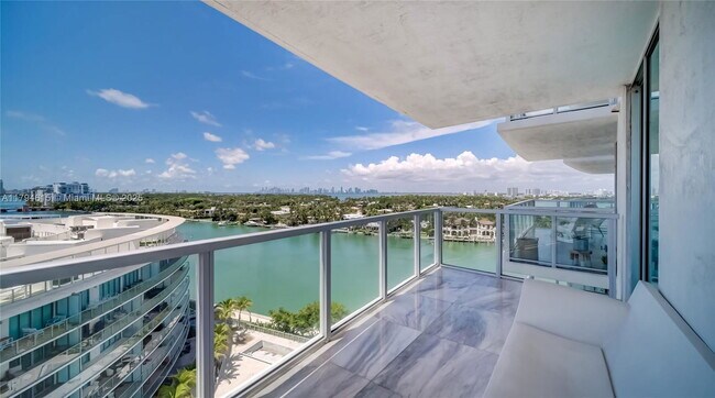 Building Photo - 6700 Indian Creek Dr