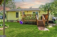 Building Photo - 5913 Vine Dr