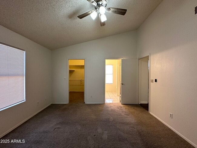 Building Photo - 15013 N 60th Dr