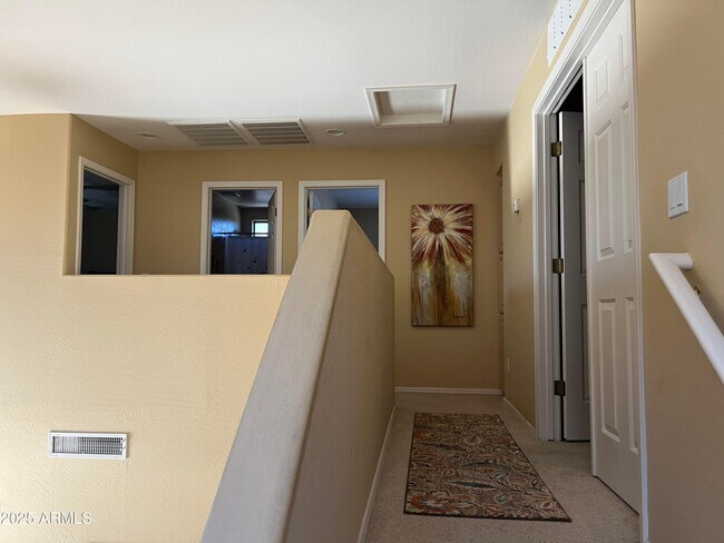 Building Photo - 7240 E Manning St