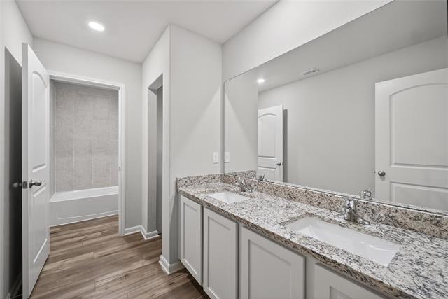 Building Photo - 2105 Rougle Ct