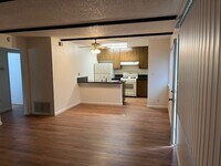 Building Photo - Condo: 2 Bedroom / 1 Bathroom - Citrus Heights