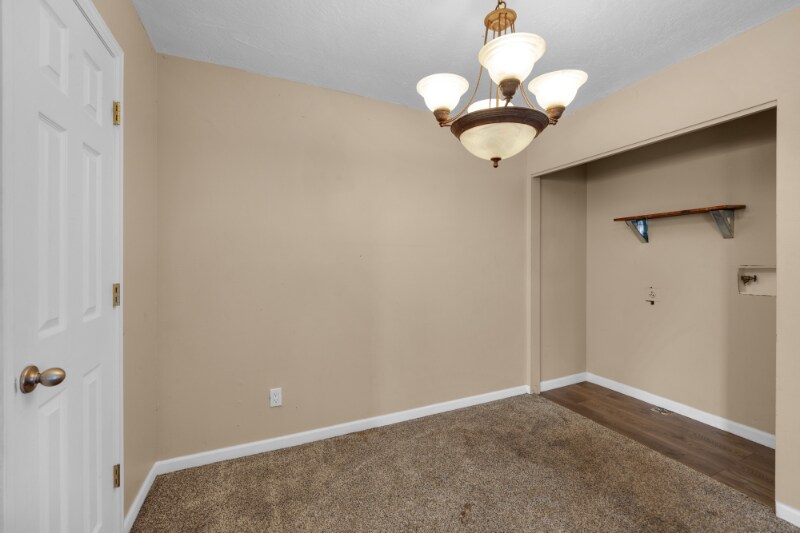 Building Photo - 2165 Broadmoor Rd Cir