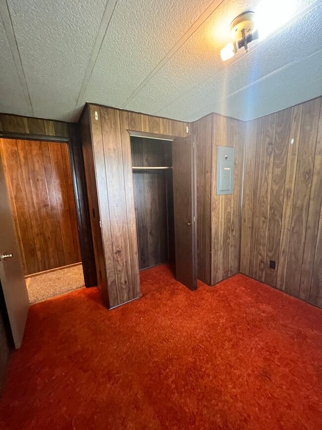 Building Photo - Click the “Apply Now” button or email wapmrentals@gmail.com for a prompt response.