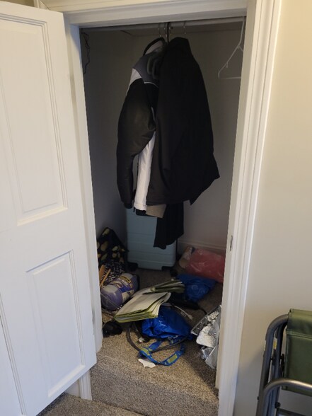 Building Photo - 171 Peirce St