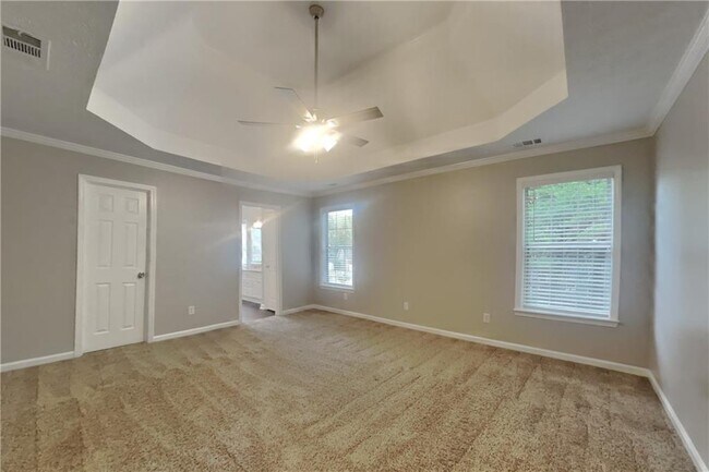 Building Photo - 2455 Compton Pl