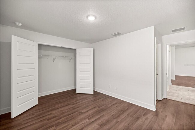 Building Photo - 5826 SW 83rd Ln